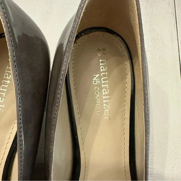 Naturalizer N5 Comfort Xavier Black Buckle Top Block Heel Shoes Size 8 1/2 GUC - Picture 4 of 9